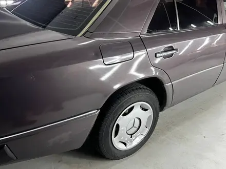 Mercedes-Benz E 230 1992 года за 1 400 000 тг. в Кызылорда – фото 8