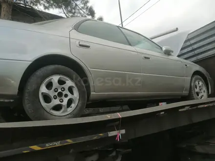 Toyota Vista 1997 года за 1 350 000 тг. в Усть-Каменогорск – фото 2