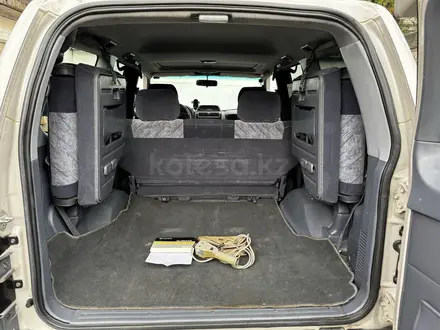 Toyota Land Cruiser Prado 1997 года за 6 990 000 тг. в Алматы – фото 11