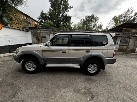 Toyota Land Cruiser Prado 1997 года за 6 990 000 тг. в Алматы – фото 3