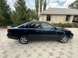 Toyota Camry 2001 года за 1 700 000 тг. в Мерке – фото 3