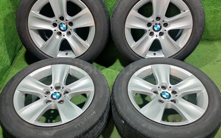 Оригинальные Диск с шинами BMW 327 стиль 225/55R17 5x120 за 280 000 тг. в Алматы