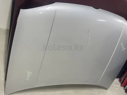 Капот фольксвагон Гольф 4 за 4 555 тг. в Актобе