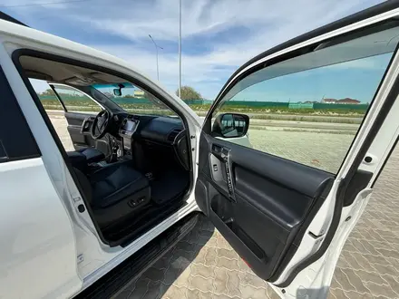 Toyota Land Cruiser Prado 2019 года за 21 000 000 тг. в Актау – фото 10