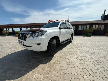 Toyota Land Cruiser Prado 2019 года за 21 000 000 тг. в Актау