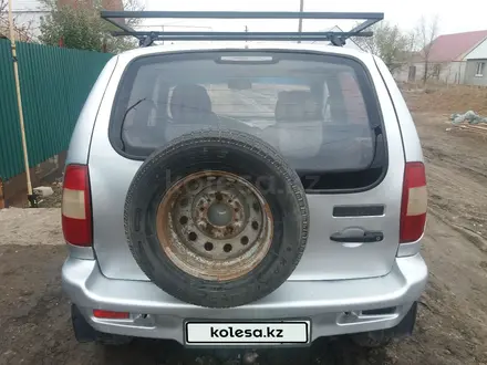 Chevrolet Niva 2006 года за 1 700 000 тг. в Уральск – фото 6