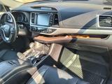 Toyota Highlander 2019 года за 19 500 000 тг. в Атбасар – фото 3
