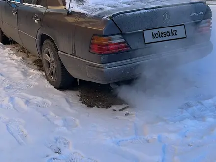 Mercedes-Benz E 260 1991 года за 950 000 тг. в Тараз – фото 2