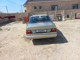 Mercedes-Benz E 200 1991 годаүшін1 259 573 тг. в Актау – фото 4