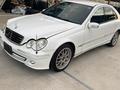 Крыло Mercedes-Benz W203 за 25 000 тг. в Шымкент – фото 16