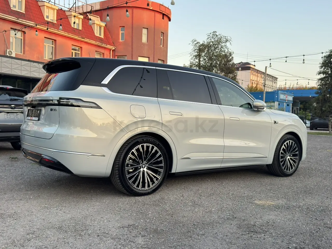 Deepal S09, 2025