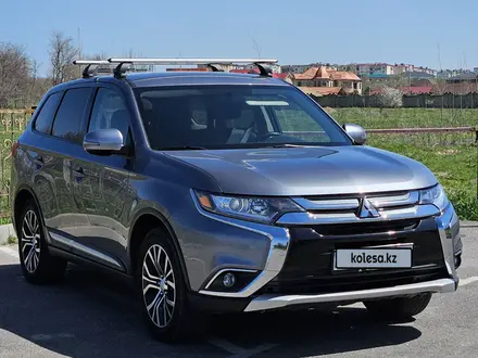 Mitsubishi Outlander 2018 года за 10 000 000 тг. в Шымкент – фото 22