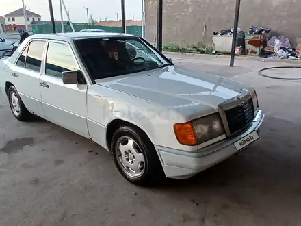 Mercedes-Benz E 230 1990 года за 1 100 000 тг. в Шымкент