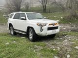 Toyota 4Runner 2018 года за 19 300 000 тг. в Алматы – фото 3