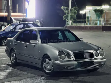 Mercedes-Benz E 280 1996 года за 2 500 000 тг. в Шымкент