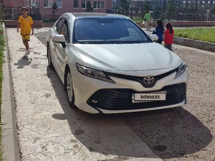 Toyota Camry 2020 года за 14 000 000 тг. в Астана – фото 10