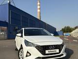 Hyundai Accent 2021 года за 5 900 000 тг. в Алматы
