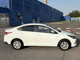 Hyundai Accent 2021 года за 5 900 000 тг. в Алматы – фото 3