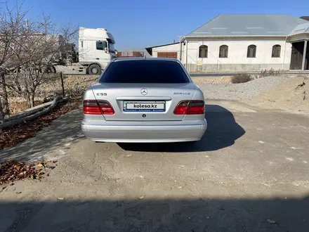 Mercedes-Benz E 320 2001 года за 5 200 000 тг. в Туркестан – фото 3