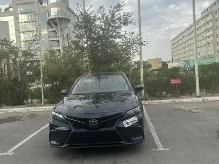 Toyota Camry 2018 года за 8 700 000 тг. в Актау – фото 6