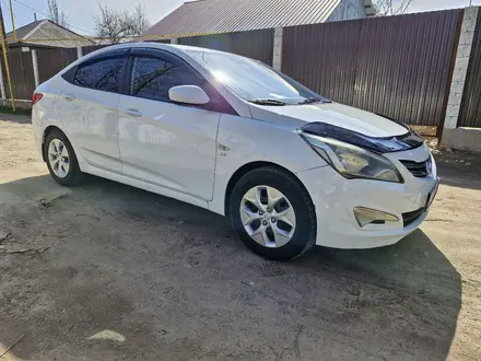 Hyundai Accent 2015 года за 5 300 000 тг. в Шамалган – фото 2