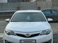 Toyota Camry, 2013