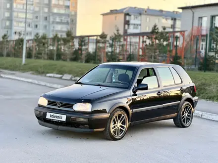 Volkswagen Golf 1993 годаүшін1 850 000 тг. в Темиртау