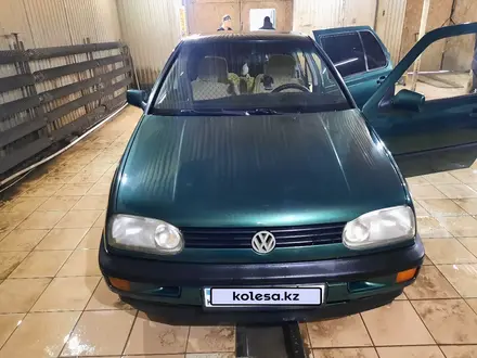 Volkswagen Golf 1994 года за 1 300 000 тг. в Уральск – фото 2