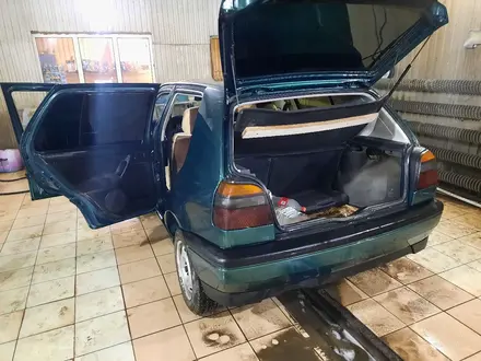 Volkswagen Golf 1994 года за 1 300 000 тг. в Уральск – фото 5