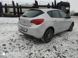 Opel Astra 2010 года за 3 000 000 тг. в Актобе – фото 2