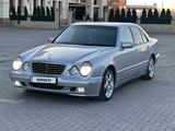 Mercedes-Benz E 320 2000 года за 4 500 000 тг. в Караганда – фото 3