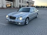 Mercedes-Benz E 320 2000 года за 4 500 000 тг. в Караганда – фото 5