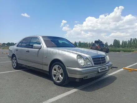 Mercedes-Benz E 280 1996 года за 4 350 000 тг. в Кызылорда – фото 3