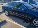 Mercedes-Benz CLK 320 2003 года за 7 900 000 тг. в Алматы – фото 2