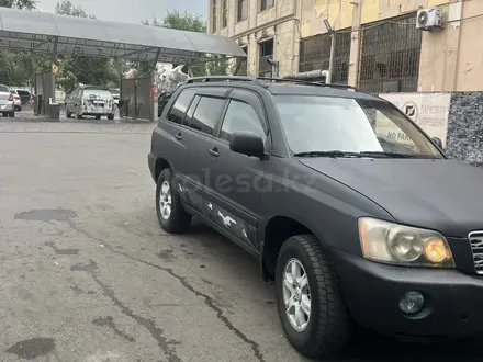 Toyota Highlander 2002 года за 4 500 000 тг. в Алматы – фото 2