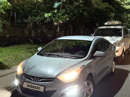 Hyundai Elantra 2015 года за 4 800 000 тг. в Алматы – фото 2