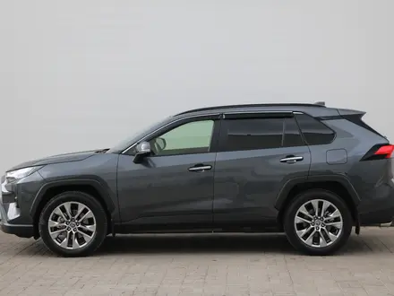 Toyota RAV4 Luxe+ 2023 года за 17 870 000 тг. в Астана – фото 3