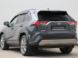 Toyota RAV4 Luxe+ 2023 года за 17 870 000 тг. в Астана – фото 2