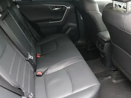 Toyota RAV4 Luxe+ 2023 года за 17 870 000 тг. в Астана – фото 7