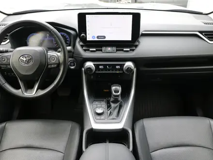 Toyota RAV4 Luxe+ 2023 года за 17 870 000 тг. в Астана – фото 8