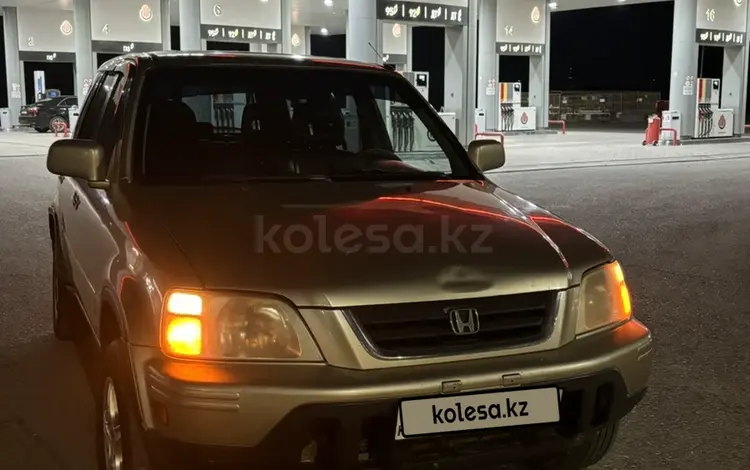 Honda CR-V 2001 годаүшін3 000 000 тг. в Уральск