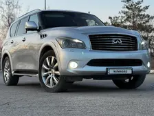 Infiniti QX56, 2011