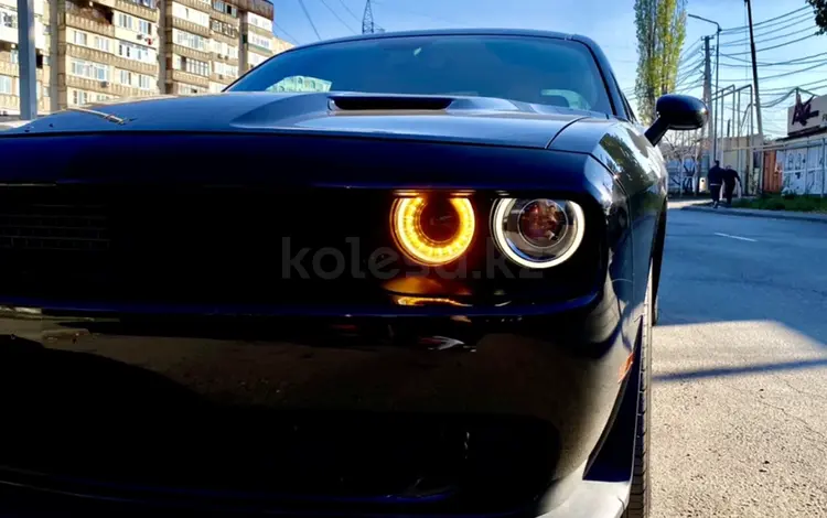 Dodge Challenger 2018 годаүшін17 500 000 тг. в Алматы