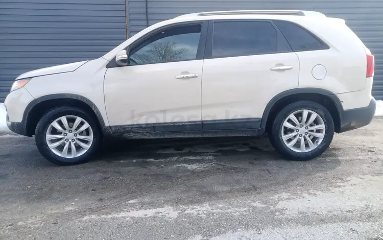 Kia Sorento 2012 годаfor5 600 000 тг. в Актобе