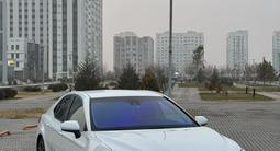 Toyota Camry 2018 года за 11 000 000 тг. в Туркестан – фото 2