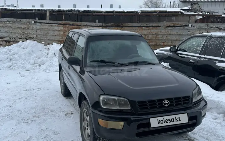 Toyota RAV4 1998 годаүшін3 300 000 тг. в Астана