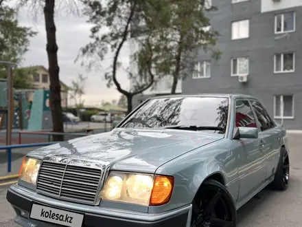 Mercedes-Benz E 500 1993 года за 3 600 000 тг. в Алматы – фото 2