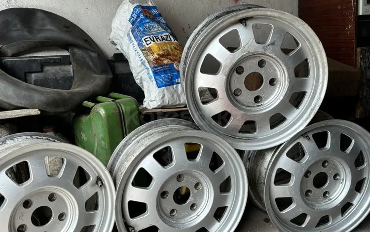 R15 оригинальные диски 5/112 за 50 000 тг. в Караганда