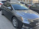 Hyundai Elantra 2019 годаfor6 500 000 тг. в Актау – фото 2