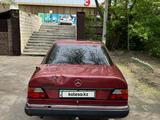 Mercedes-Benz E 230 1992 года за 920 000 тг. в Темиртау – фото 2